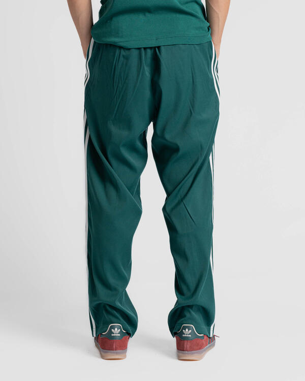 adidas-originals-baggy-